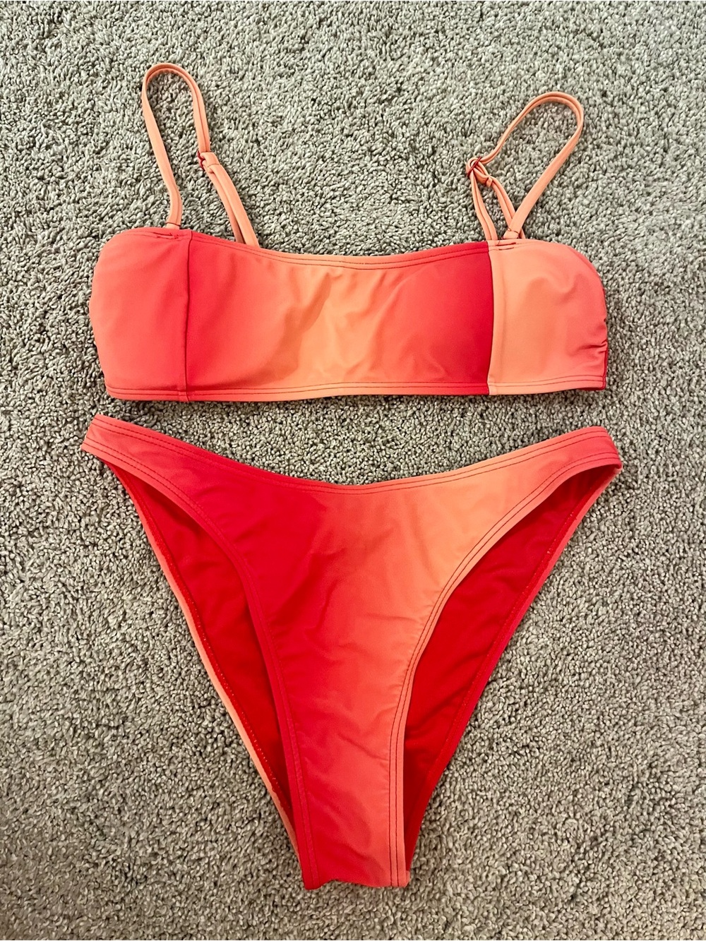 Kendall + Kylie Red Gradient Bikini Set ❤️